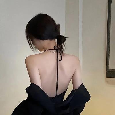 夏湾拿艳舞