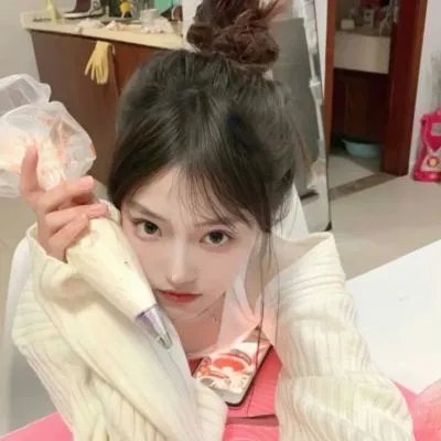 王家欣